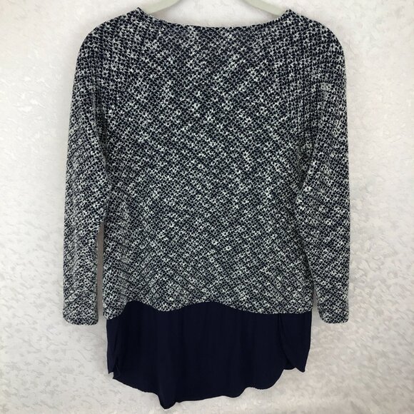 Two by Vince Camuto Navy Blue and White Layered-Look Long Sleeve Tunic Top - Picture 2 of 12